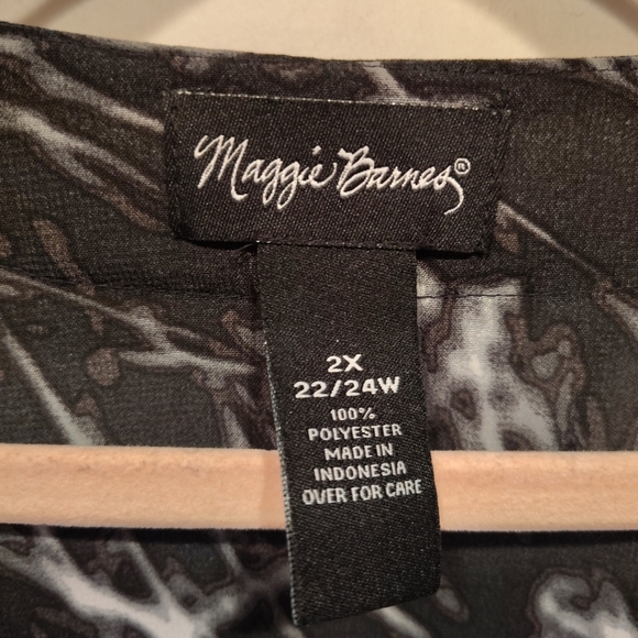 Maggie Barnes Embellished Black Print Chiffon Tunic Top Sz 2X Whimsigoth Fairy - Picture 2 of 8